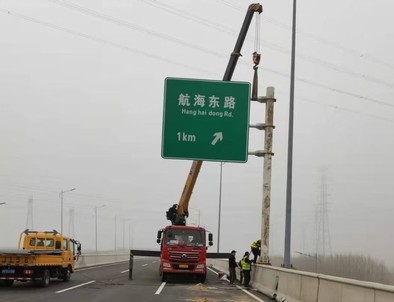 永州永州悬臂式交通标志杆