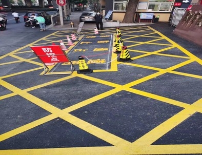 永州永州厂区划线，园区停车场划线，车库标识标线